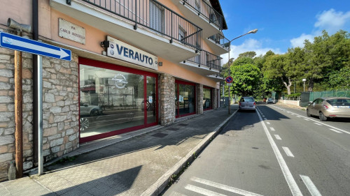 Locale Commerciale in vendita a San Benedetto del Tronto