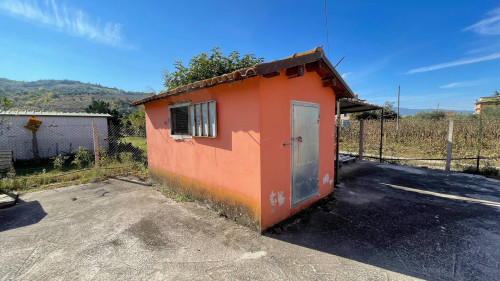 Casa cielo - terra in vendita a Controguerra