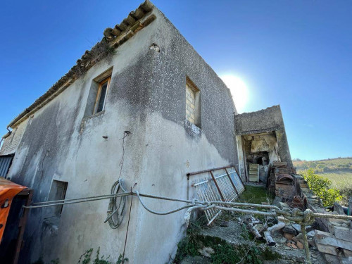 Rustico in vendita a Val Tesino, Ripatransone (AP)