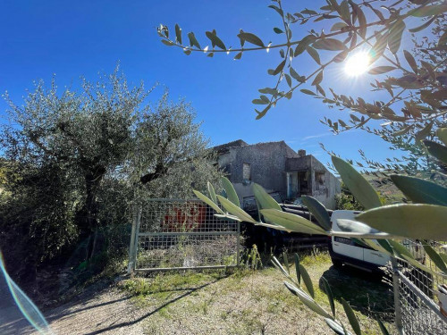 Rustico in vendita a Val Tesino, Ripatransone (AP)