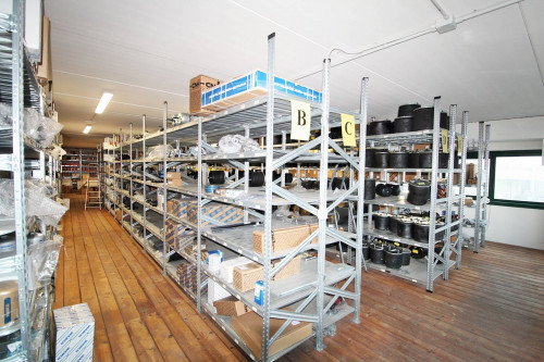 Edificio Industriale / Artigianale in affitto a San Benedetto del Tronto