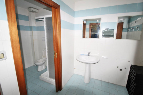 Edificio Industriale / Artigianale in affitto a San Benedetto del Tronto