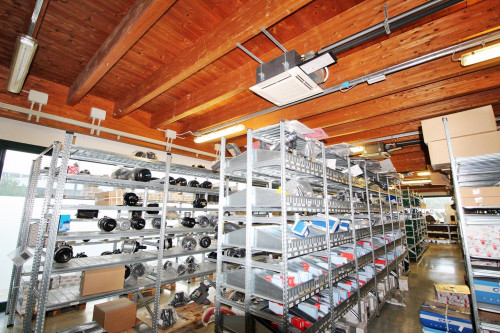 Edificio Industriale / Artigianale in affitto a San Benedetto del Tronto