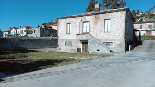 Casa indipendente in vendita a Colli Del Tronto (AP)