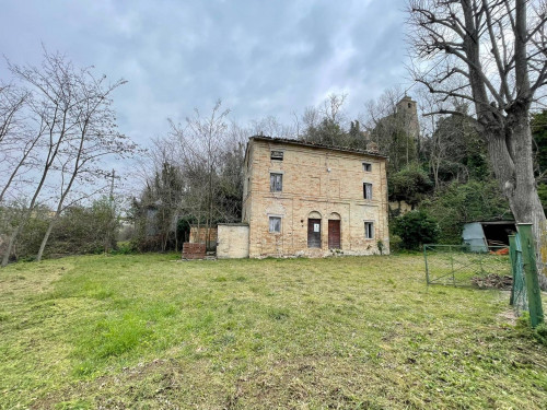 House for sale in Montappone