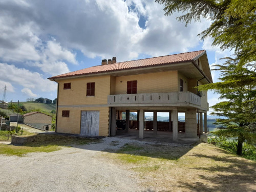 Villa singola in Vendita a Petritoli