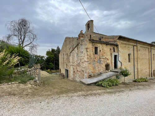 Casale Colonico in vendita a Ripatransone