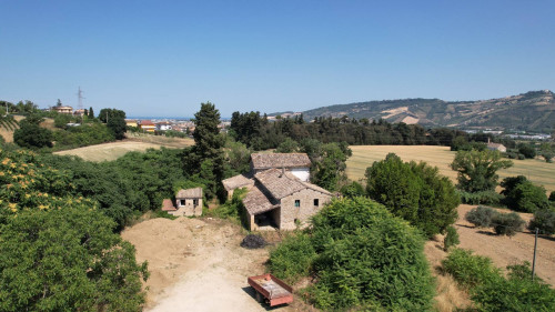 Casale Colonico in vendita a Monteprandone