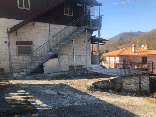 Casa cielo - terra in vendita a Roccafluvione