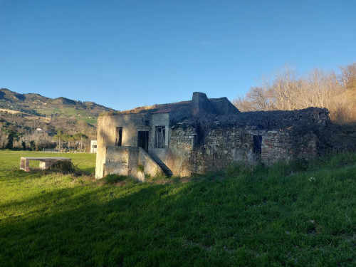 Casale Colonico in vendita a Ripatransone