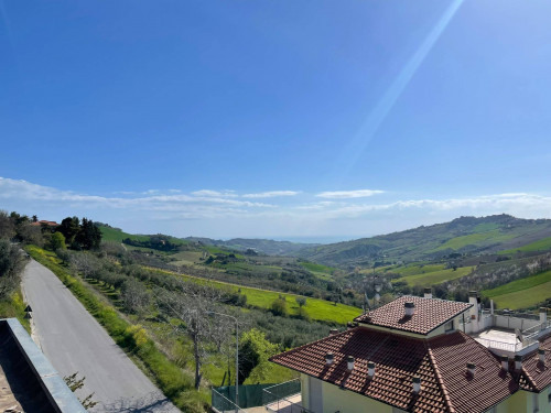 Casa cielo - terra in vendita a Ripatransone