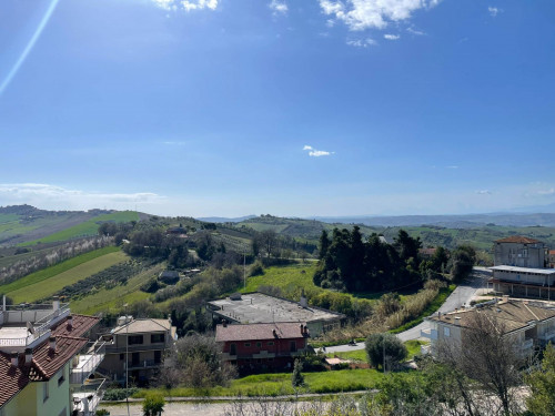 Casa cielo - terra in vendita a Ripatransone