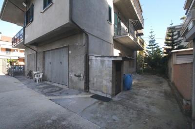 Garage/Box/Posto auto in vendita a San Benedetto Del Tronto (AP)