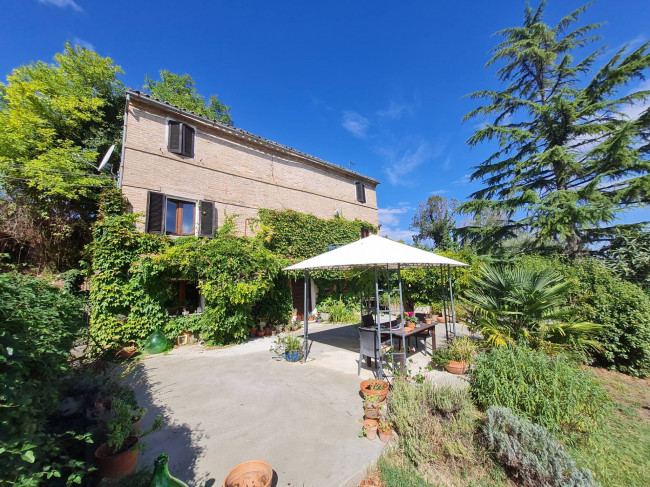 House for sale in Monte Vidon Corrado