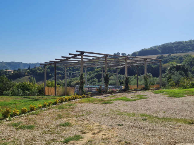 Casale Colonico in vendita a Ripatransone