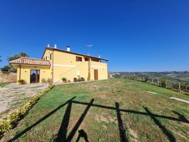 Casale Colonico in vendita a Ripatransone