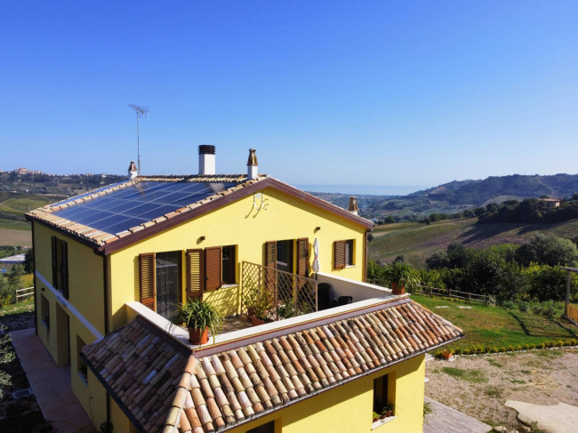 Casale Colonico in vendita a Ripatransone