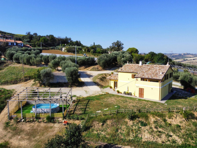 Casale Colonico in vendita a Ripatransone