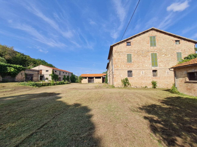 Casale Colonico in vendita a Ripatransone