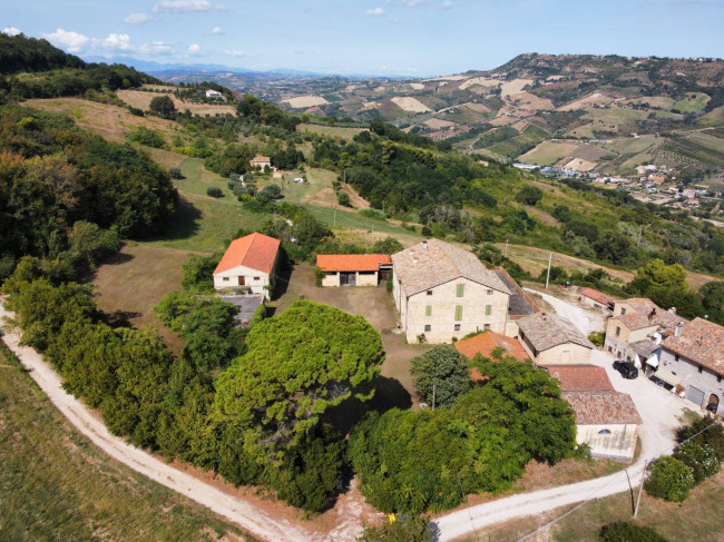 Casale Colonico in vendita a Ripatransone