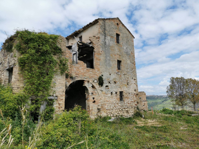 Casale Colonico in vendita a Ripatransone