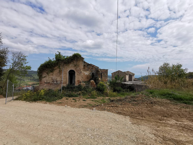 Casale Colonico in vendita a Ripatransone