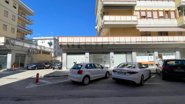 Garage / Autorimessa / Box in vendita a San Benedetto del Tronto