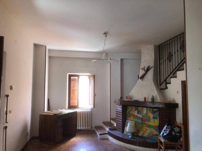 Casa indipendente in vendita a Cossignano (AP)