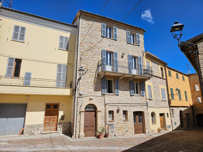 Town House for sale in Rotella