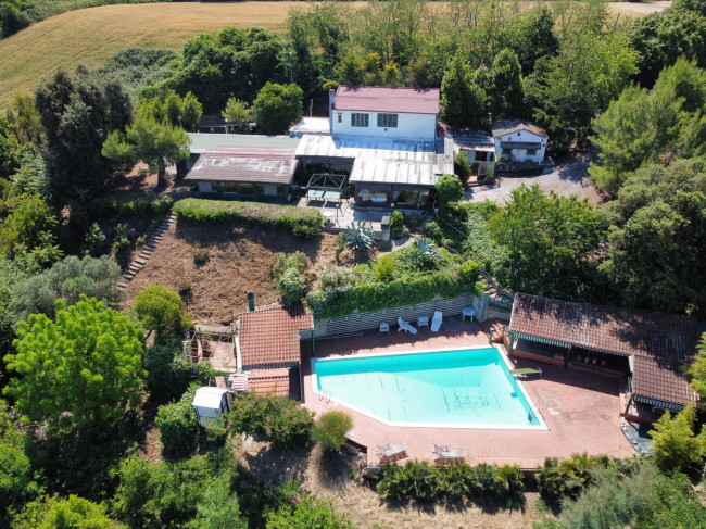 Villa for sale in Colonnella