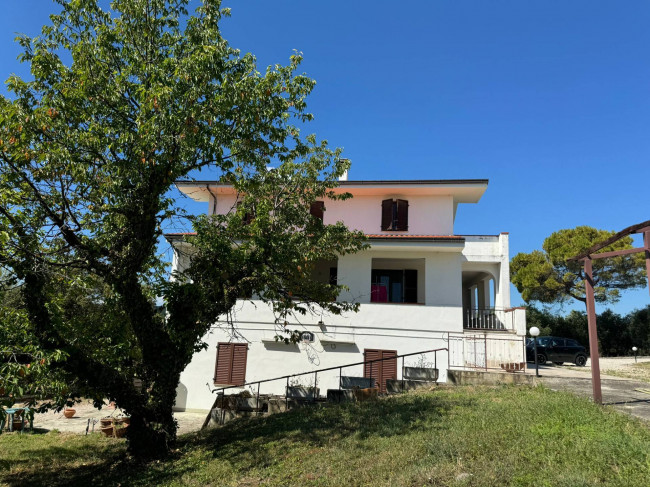 Villa singola in vendita a Cupra Marittima