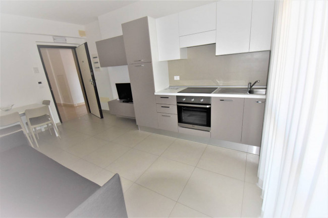 Stabile / Palazzo in vendita a Grottammare