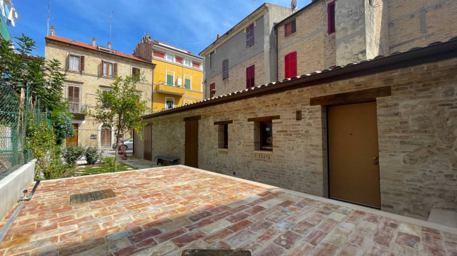 Casa cielo - terra in vendita a San Benedetto del Tronto