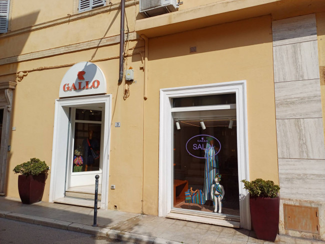 Locale Commerciale in Affitto a San Benedetto del Tronto