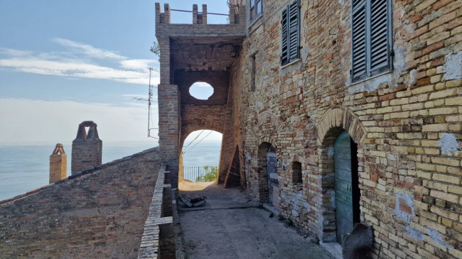 Casa indipendente in vendita a Grottammare (AP)