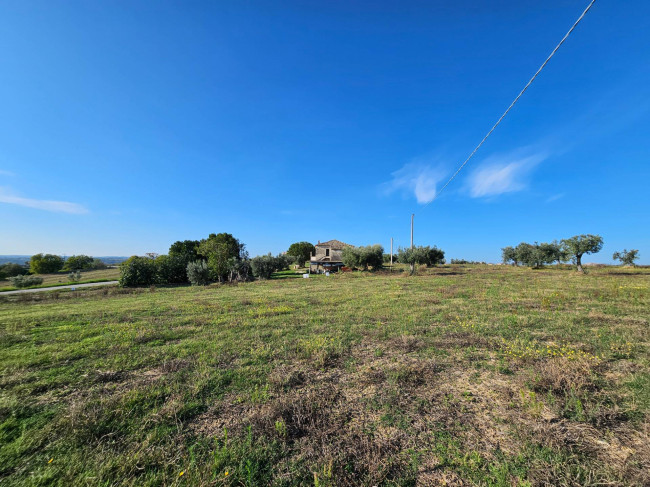 Rustico in vendita a Massignano (AP)