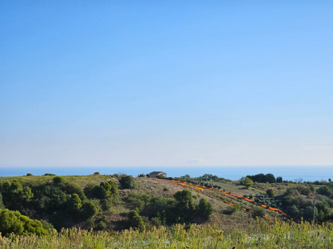 Rustico in vendita a Massignano (AP)