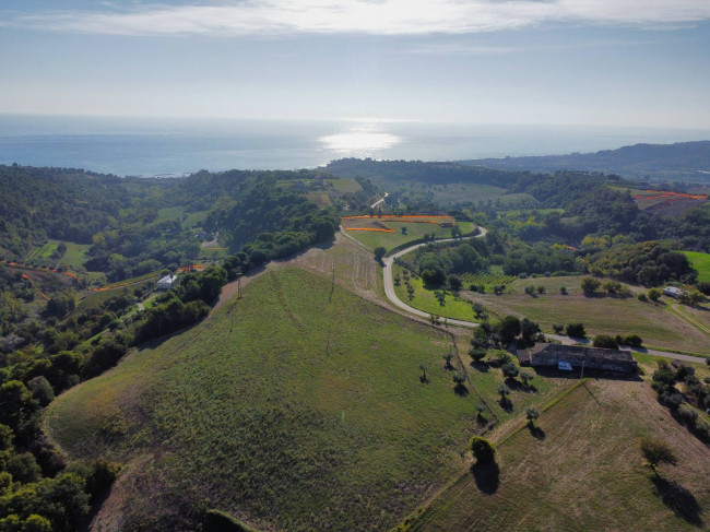 Rustico in vendita a Massignano (AP)