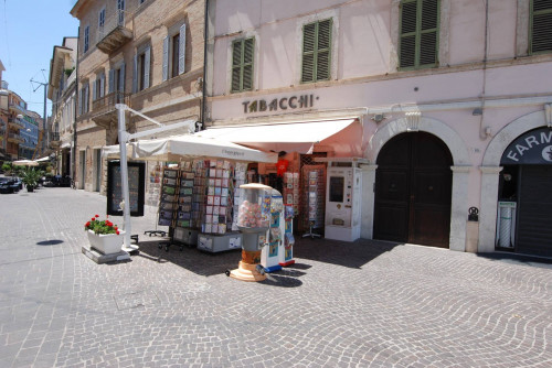 Attività commerciale in Vendita a San Benedetto del Tronto