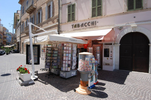 Attività commerciale in vendita a San Benedetto del Tronto