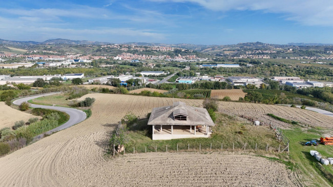 Villa singola in vendita a Ancarano