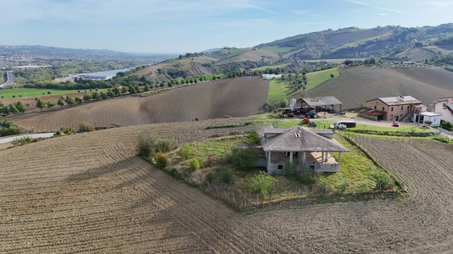 Villa singola in vendita a Ancarano