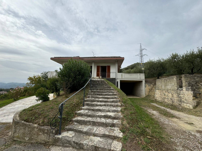 Casa cielo - terra in vendita a Venarotta