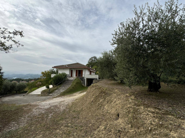 Casa cielo - terra in vendita a Venarotta