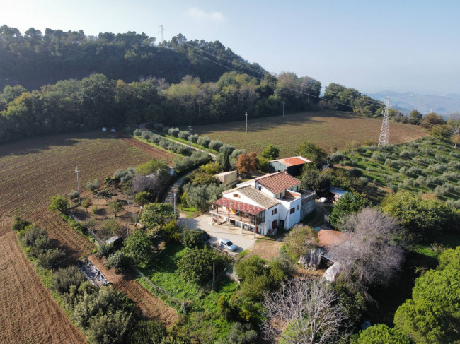 Casale Colonico in vendita a Ripatransone