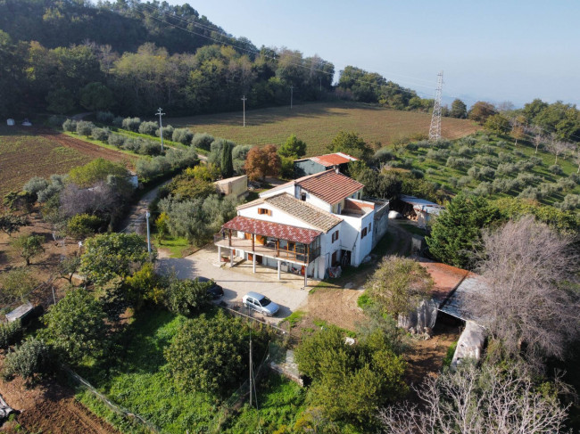 Casale Colonico in vendita a Ripatransone