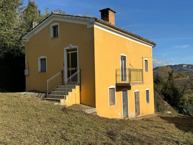 Casa cielo - terra in Vendita a Amandola