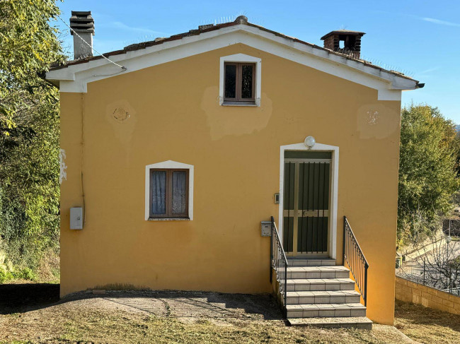 Casa cielo - terra in vendita a Amandola