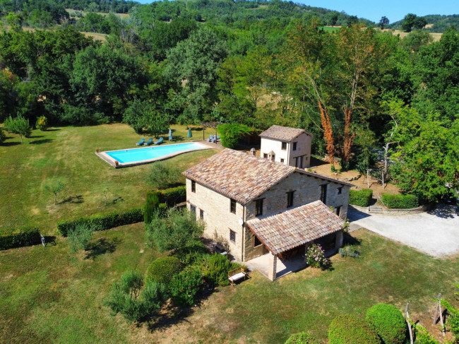 Country House for sale in Gualdo