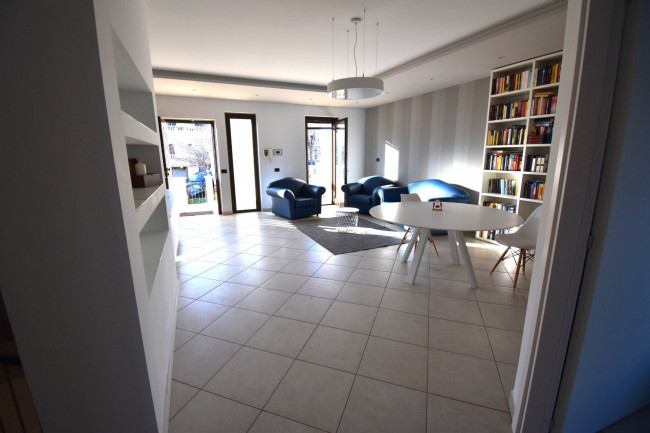 Appartamento in vendita a Nereto